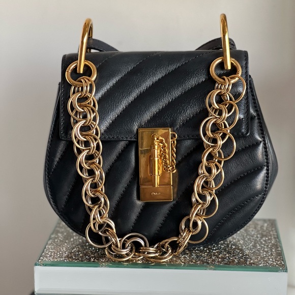 Chloe drew - Picture 1 of 7